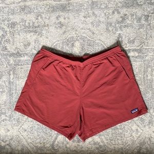 5” inseam Patagonia Baggies